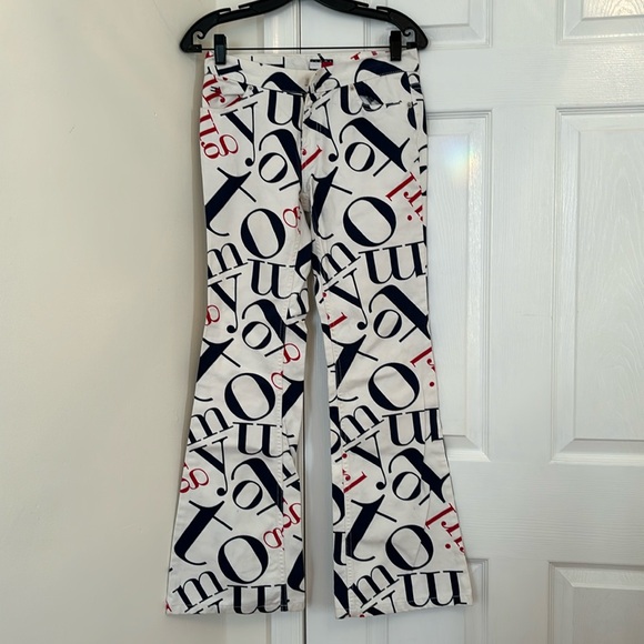 Tommy Jeans - Picture 1 of 3